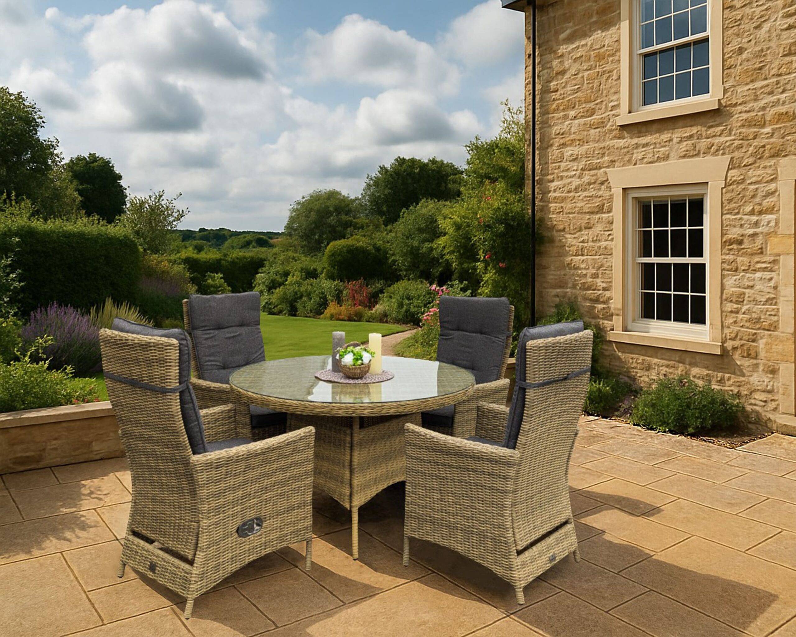 Rengard ABBEY Medium Rattan Dining Set – 140cm Round Table with 4 Reclining Armchairs