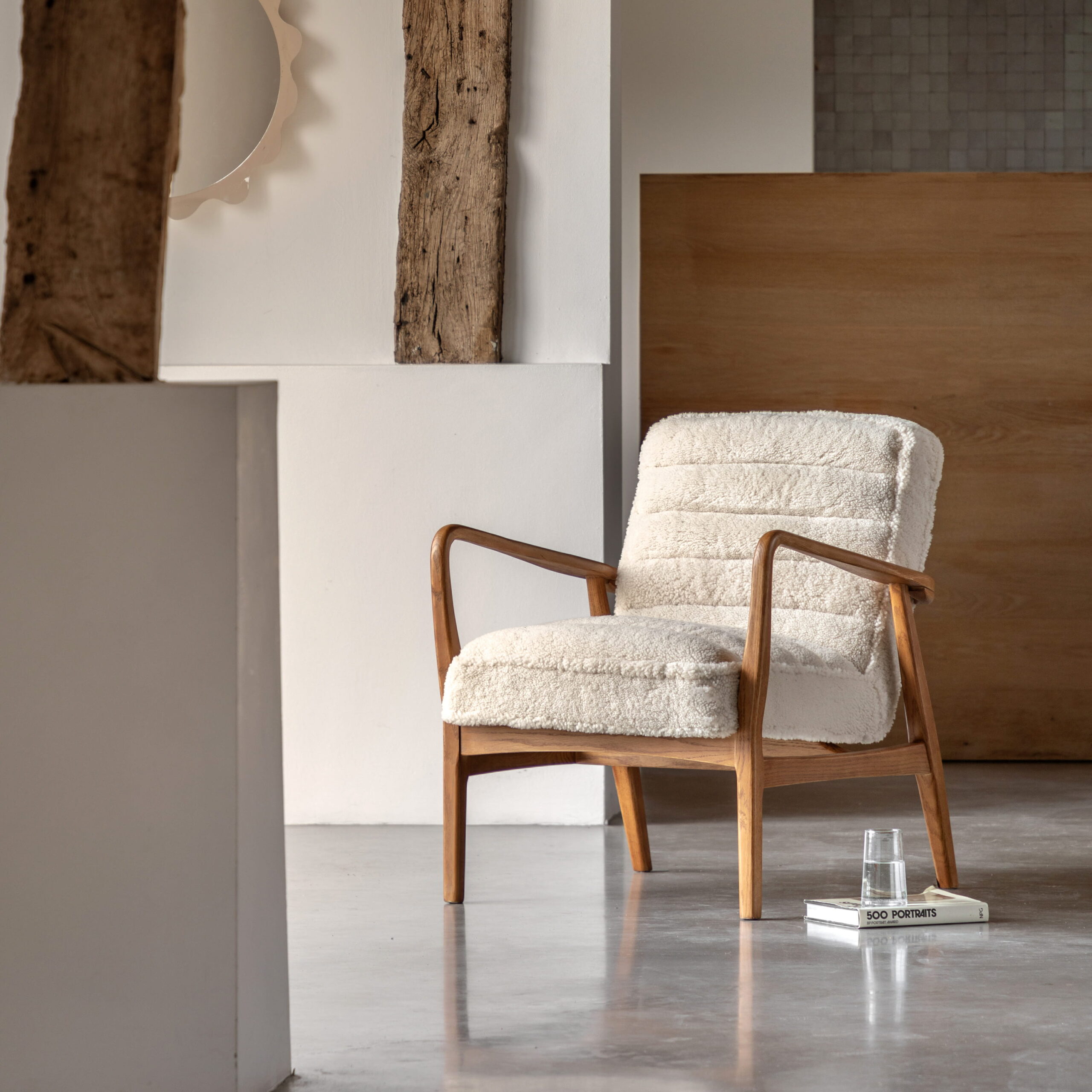 Camden Cream Sheepskin Armchair - Image 2