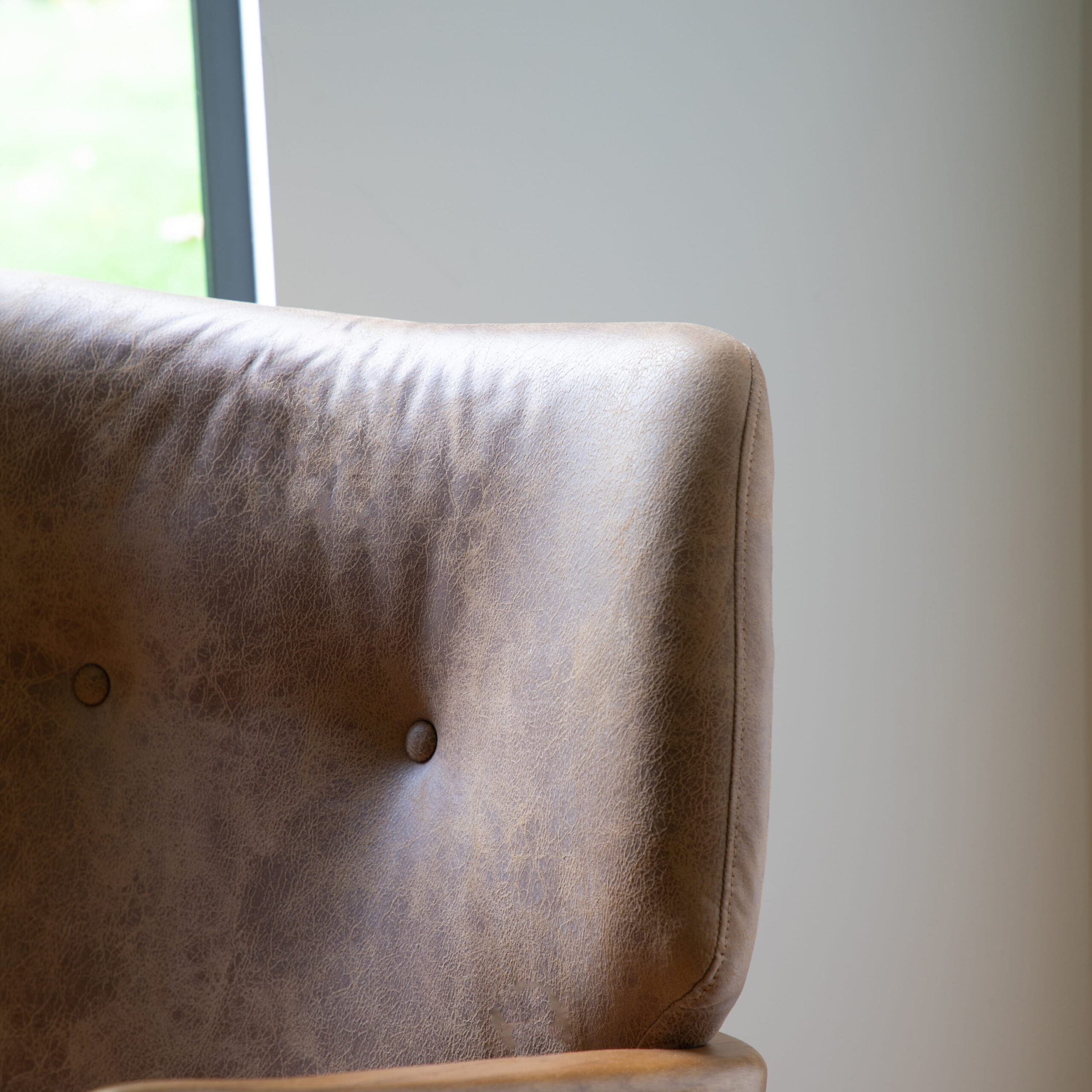 Sorenna Leather Armchair - Image 3