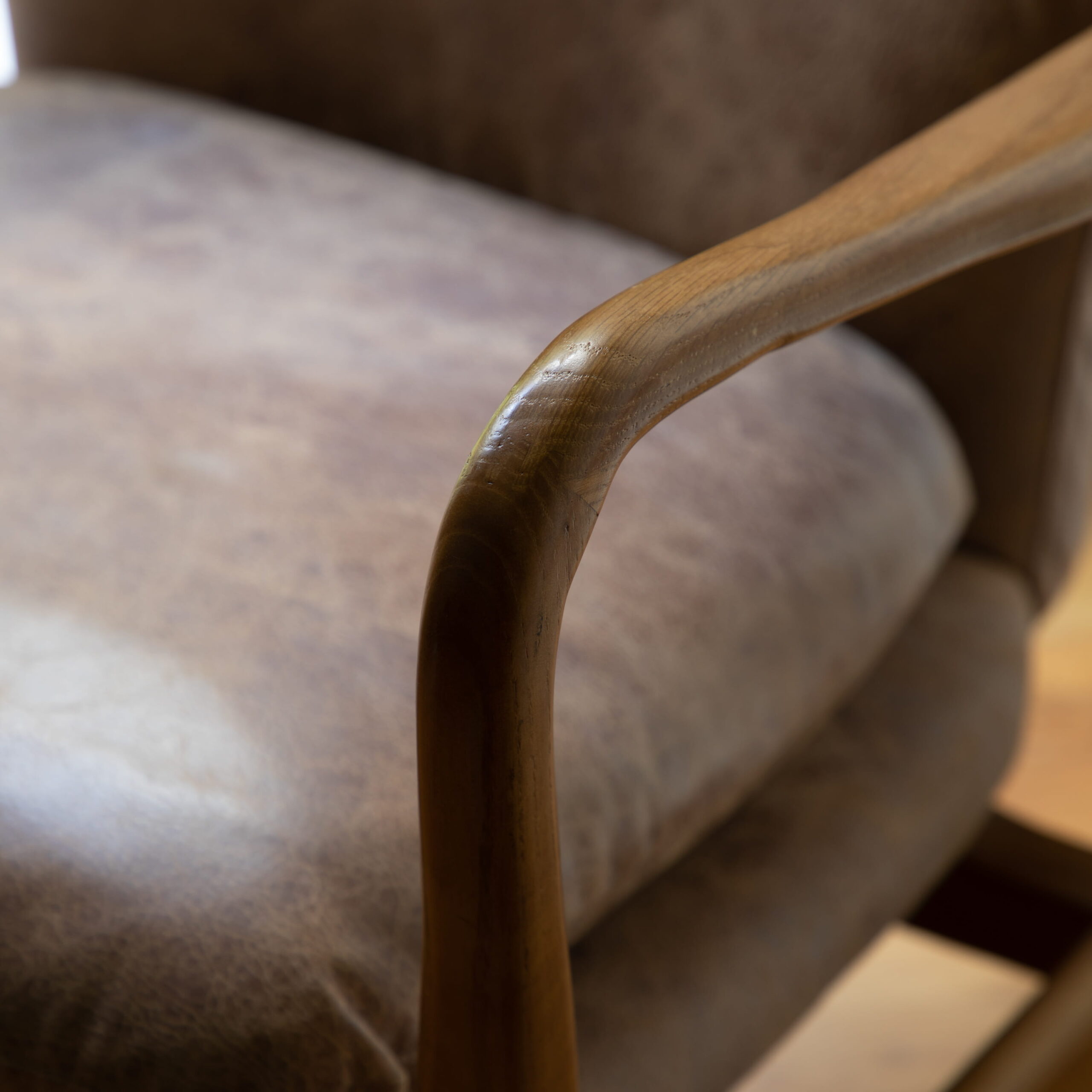 Sorenna Leather Armchair - Image 4