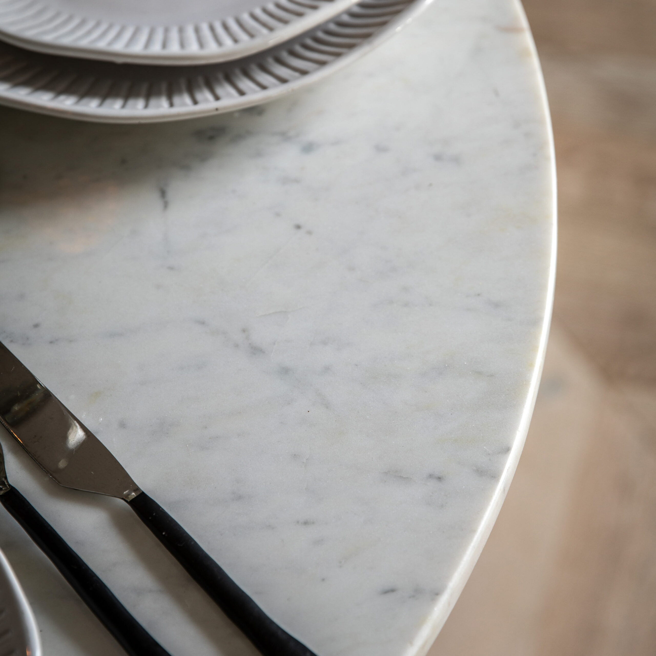 Mayfair Round Dining Table - Image 2
