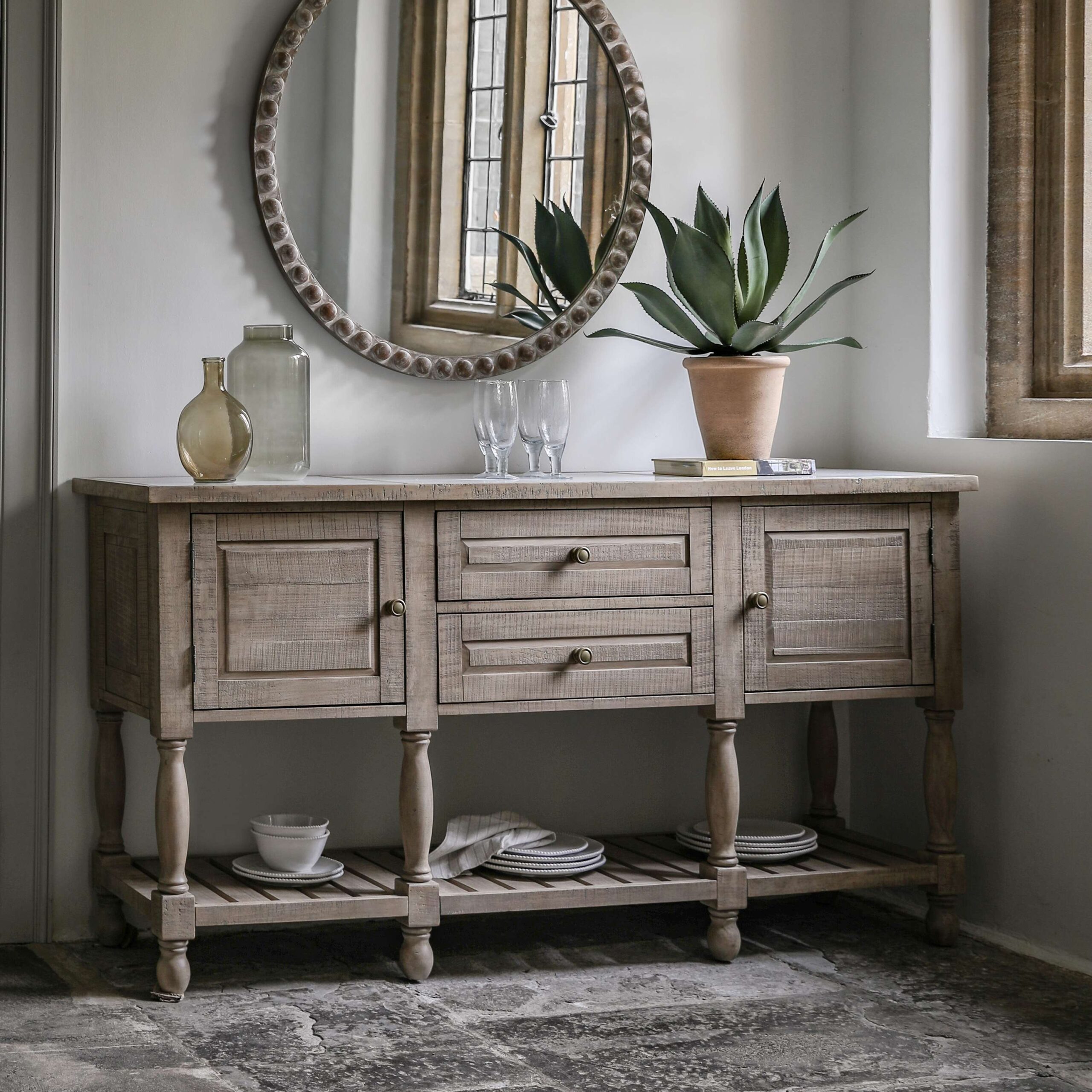 Banff 2 Door 2 Drawer Sideboard
