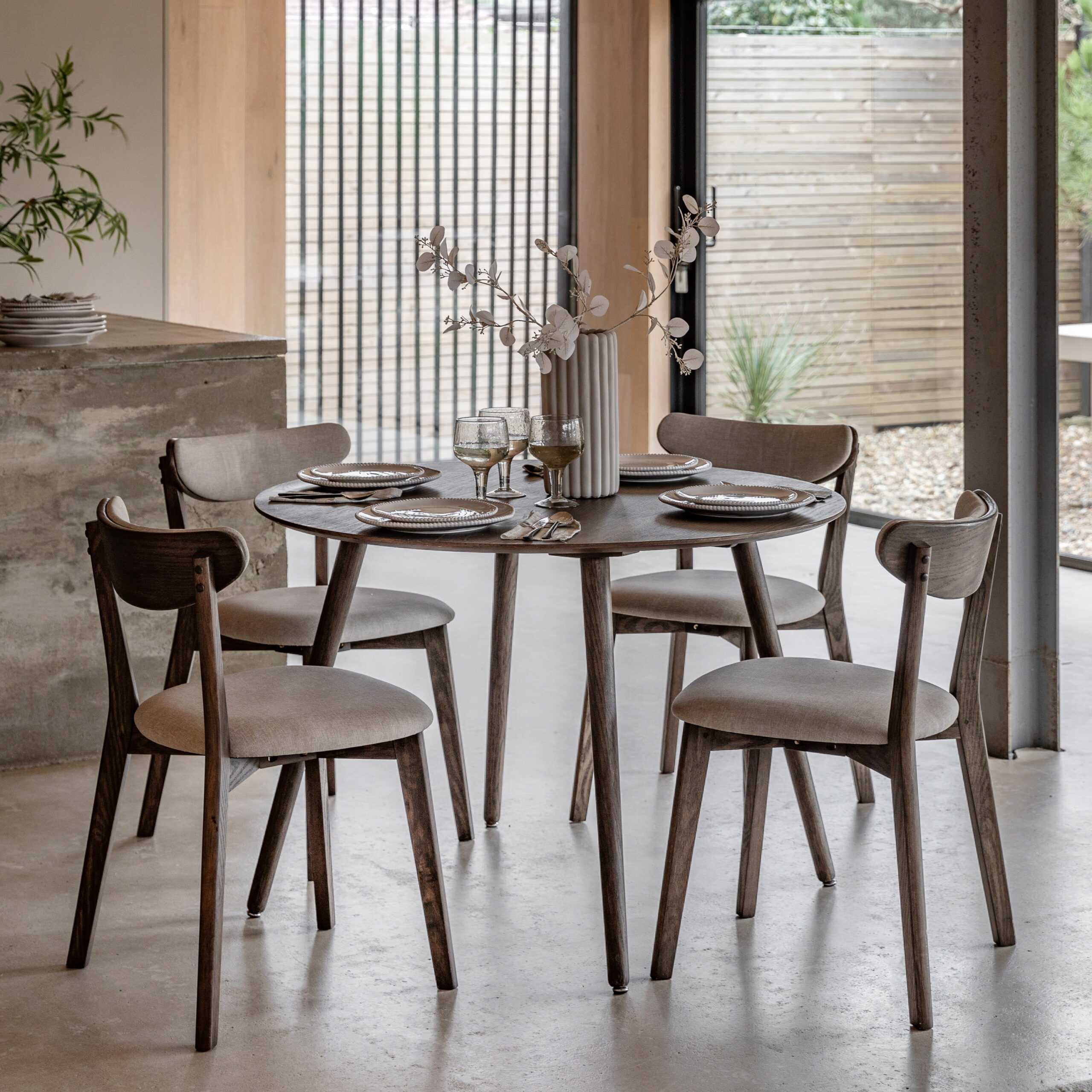 Wexford Round Dining Table Smoked
