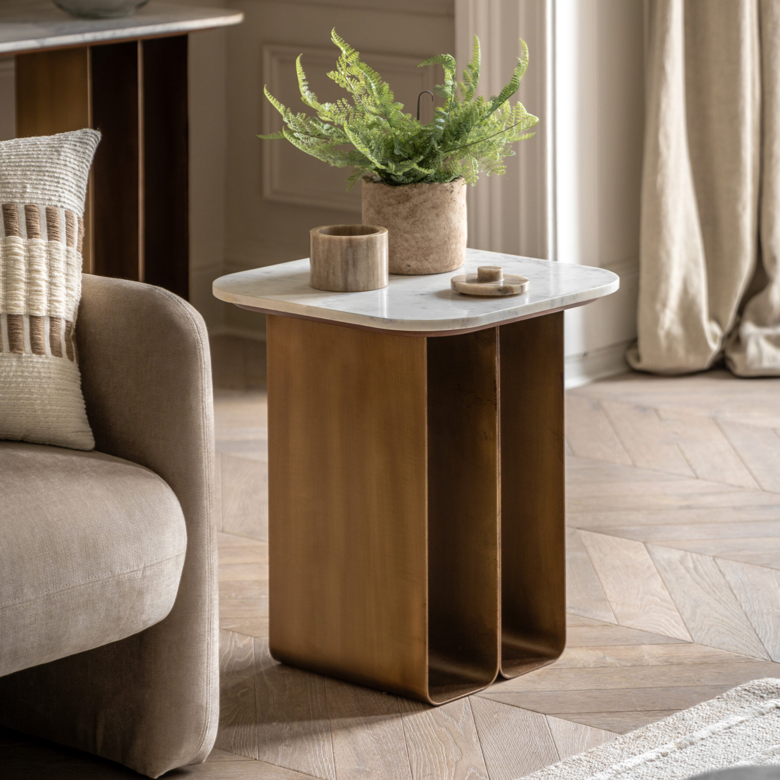 Elara Side Table