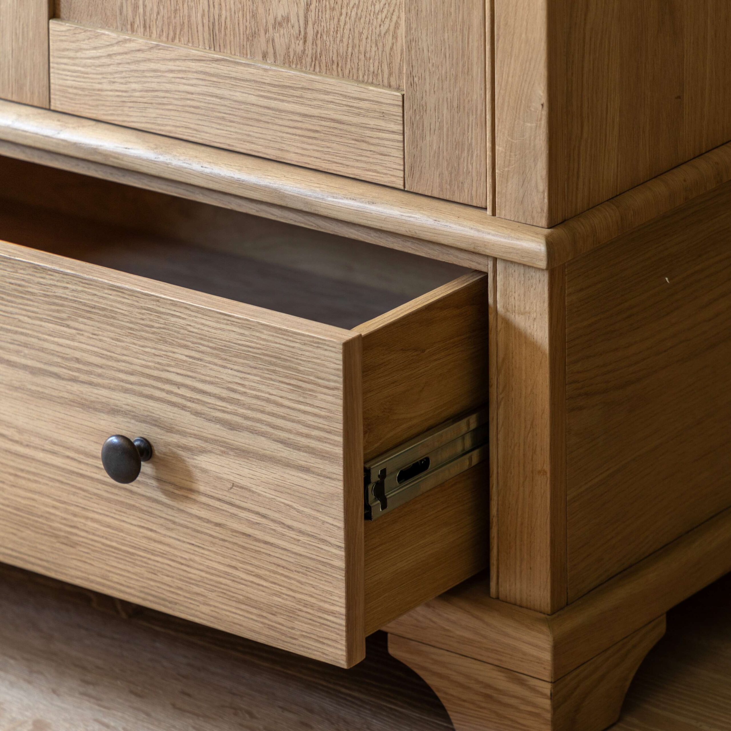 Harbury 2 Door 1 Drawer Wardrobe - Image 4