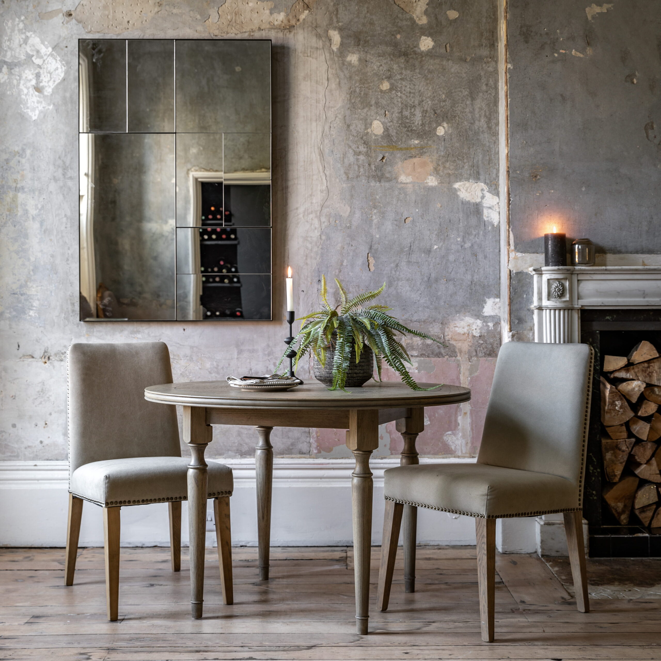 Provence Round Dining Table