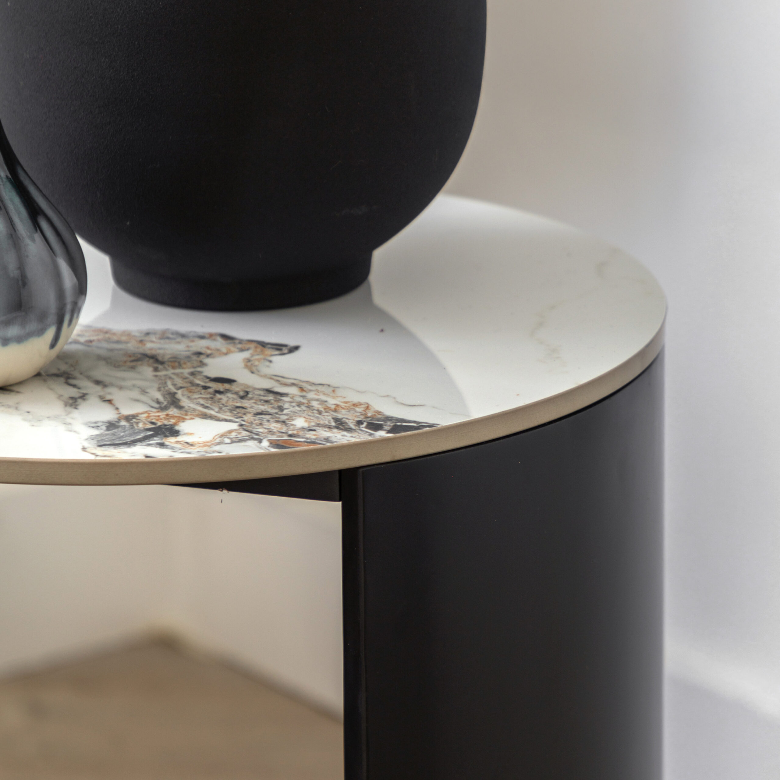 Enzo Side Table - Image 3