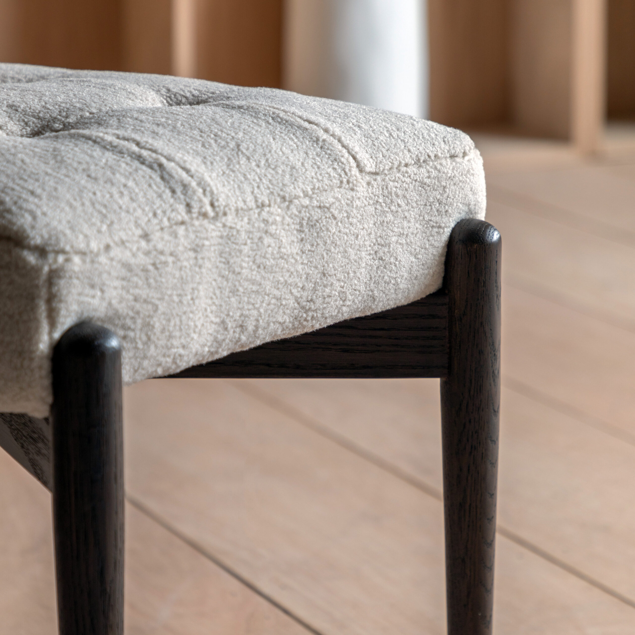 Hoxton Footstool Cream Faux Sheepskin - Image 2