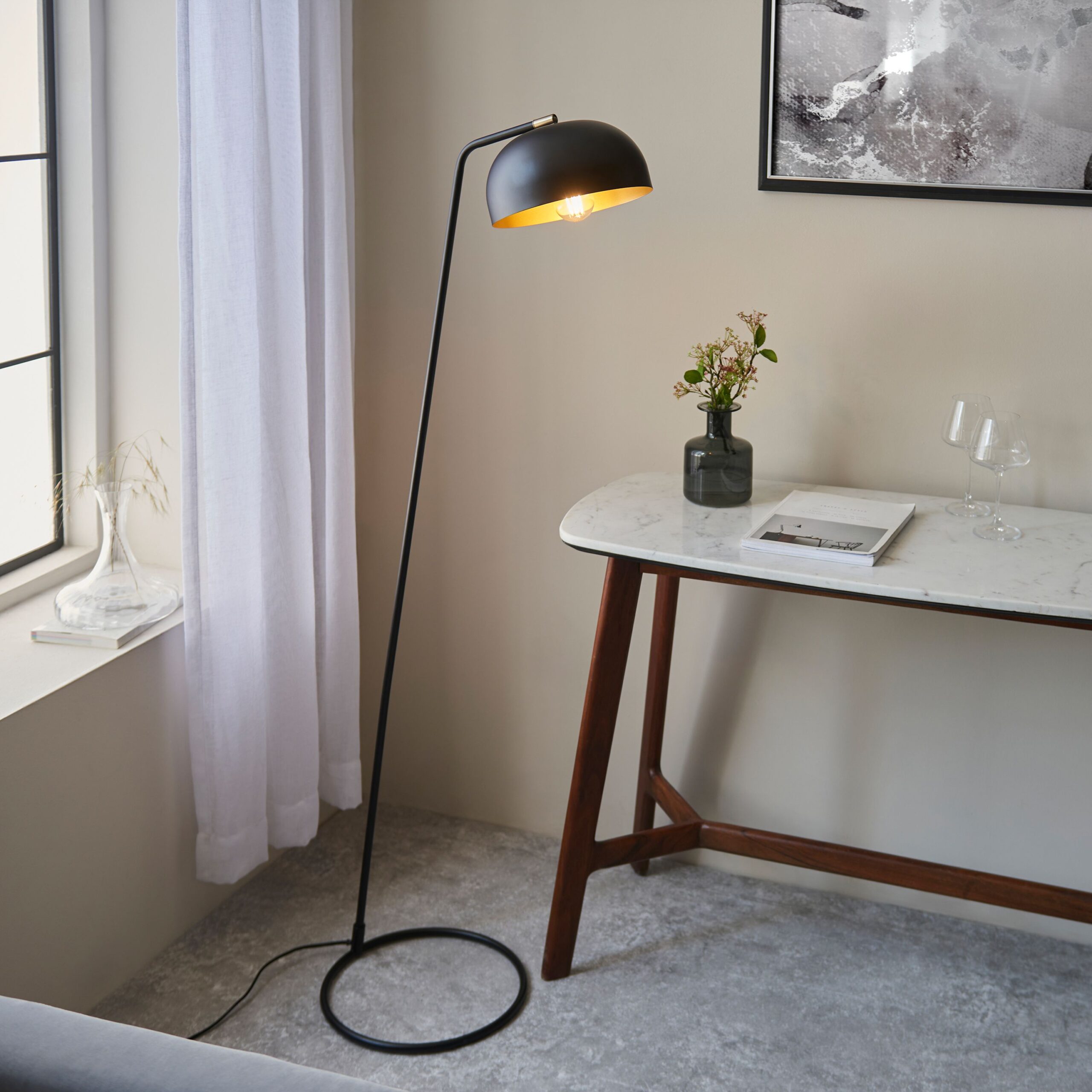 Skallar Floor Lamp - Image 2