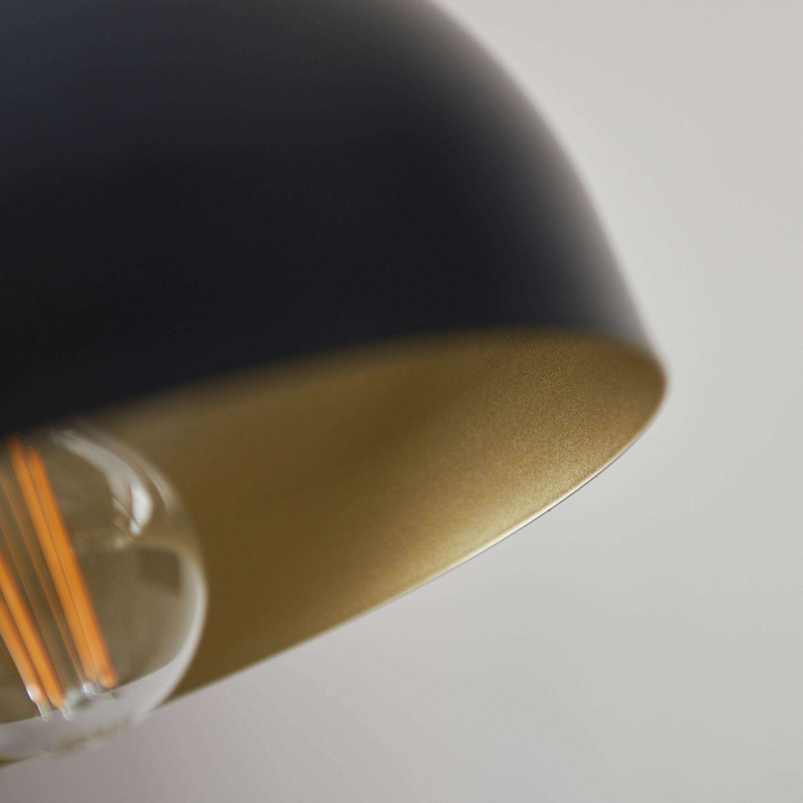 Skallar Floor Lamp - Image 4